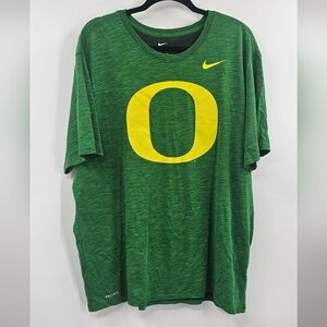 Oregon Duck Nike T-shirt Size XXL